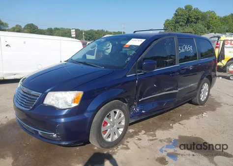 2014 Chrysler Town & Country Touring z USA, uszkodzony, nr VIN 2C4RC1BG1ER397908